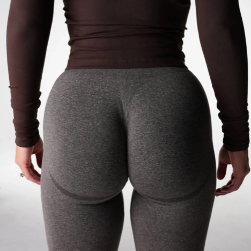 NVGTN Cold Brew Viral Contour Seamless Leggings - Size Medium - Picture 2 of 11